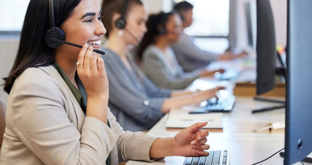 Signs It’s Time to Partner with an Inbound/Outbound Services Provider